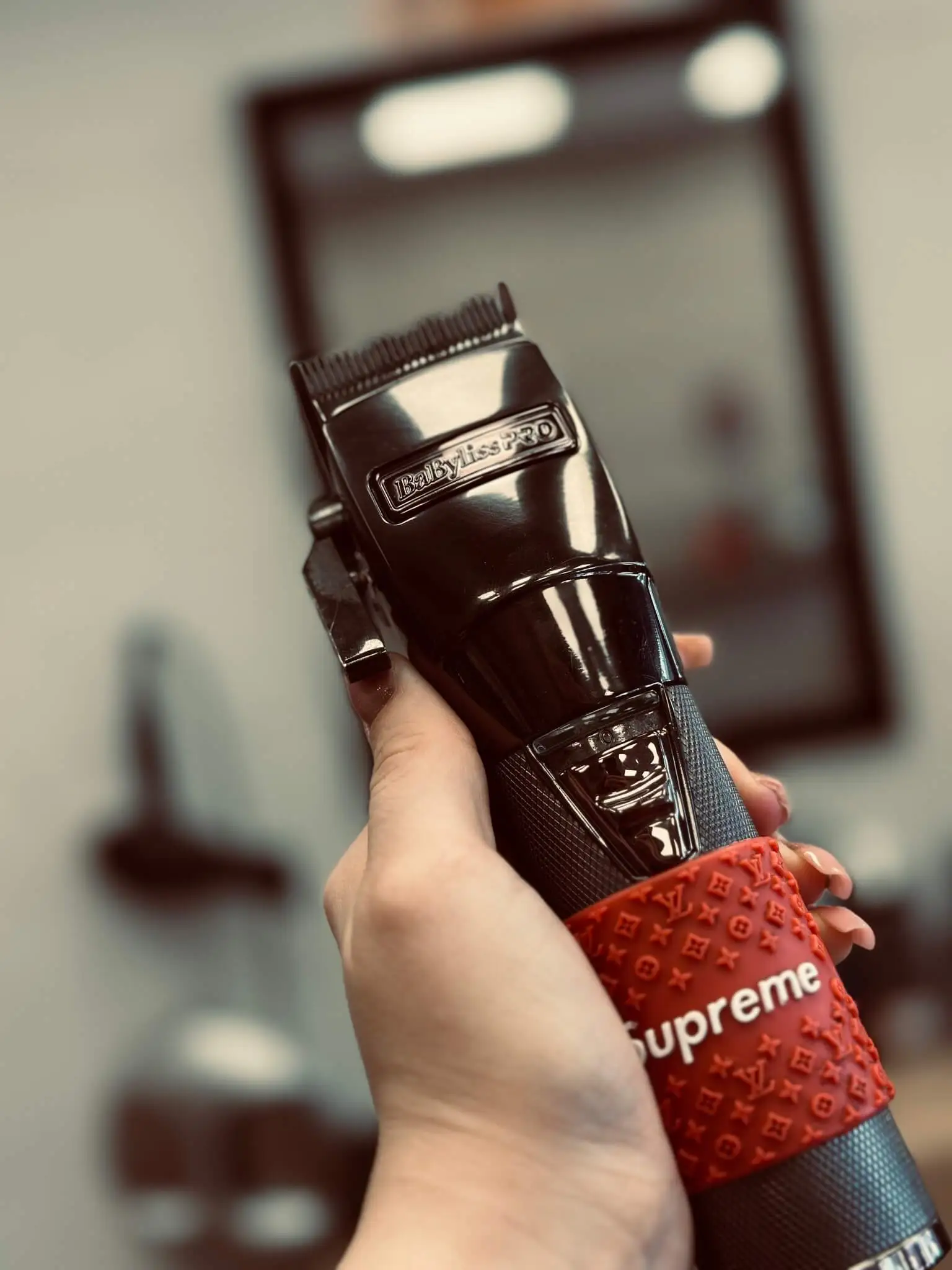 Barber Razor Sznyt Knurów — maszynka BaByliss Pro