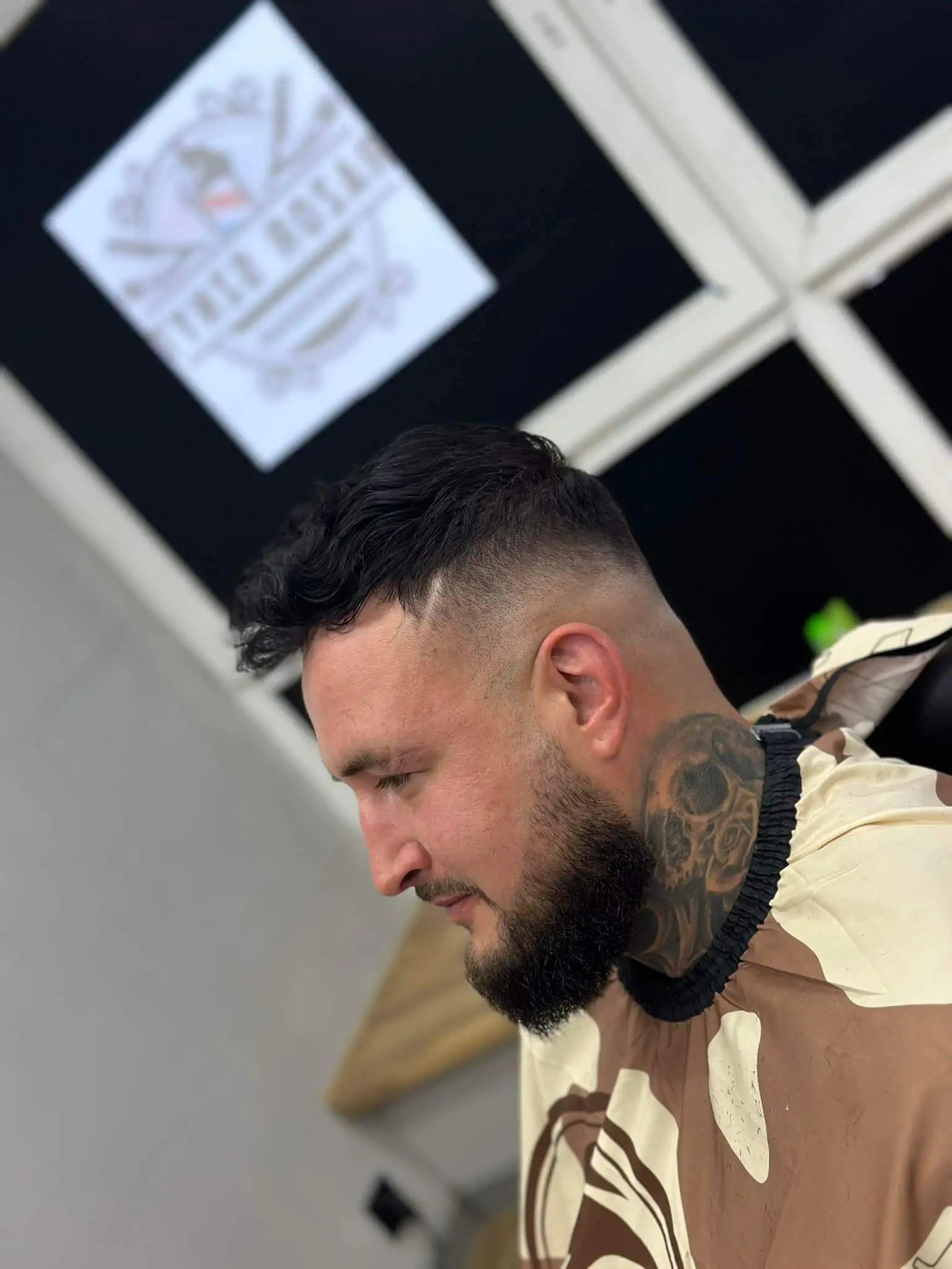 Fade z brodą — Razor Sznyt Knurów